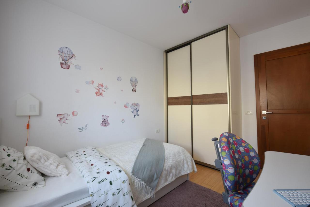 Ketal Apartment Брашов Экстерьер фото